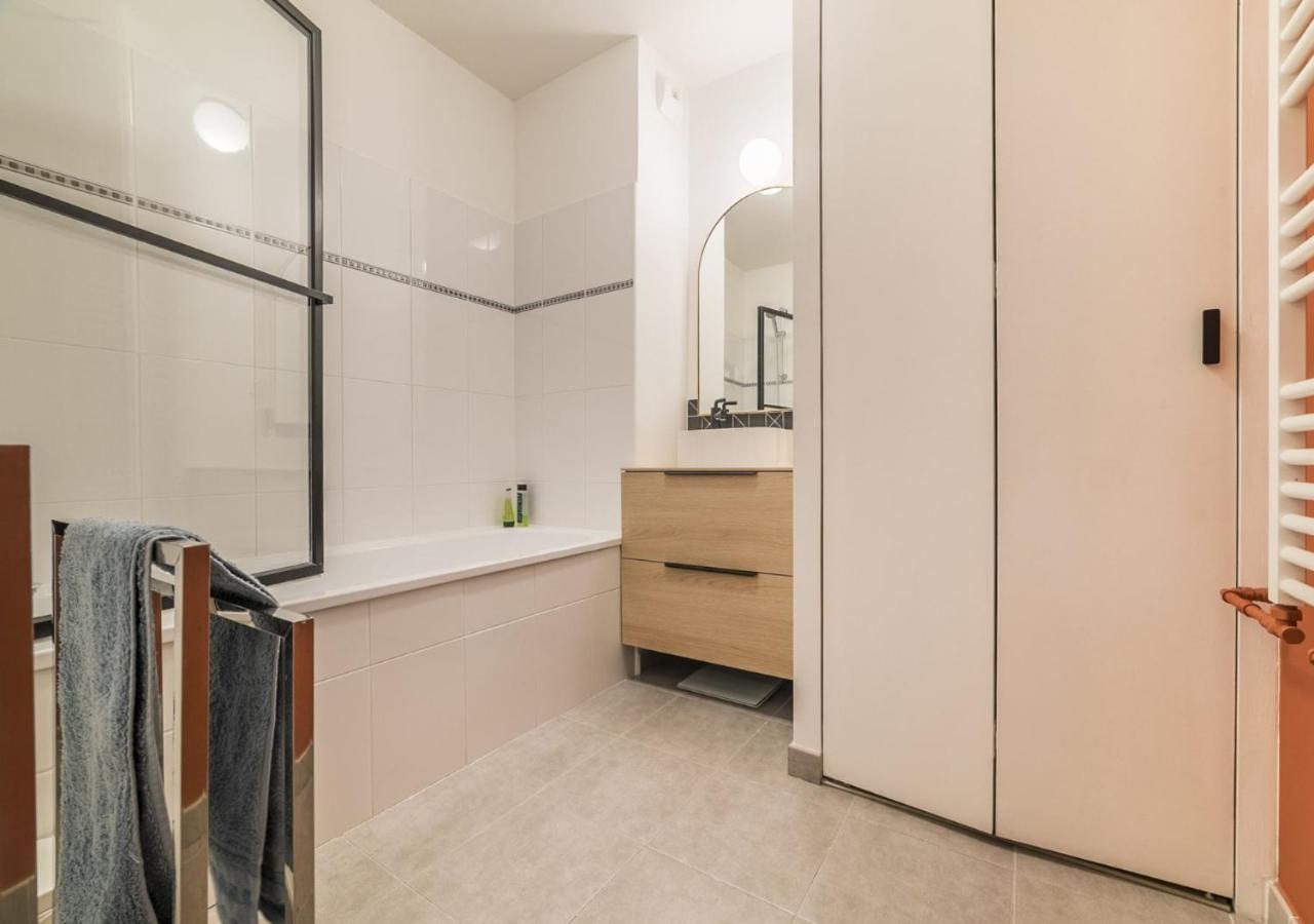 Apartamento Elegant T3 Au Panier Vieux Port Avec Terrasse Privee Et Parking Marsella Exterior foto