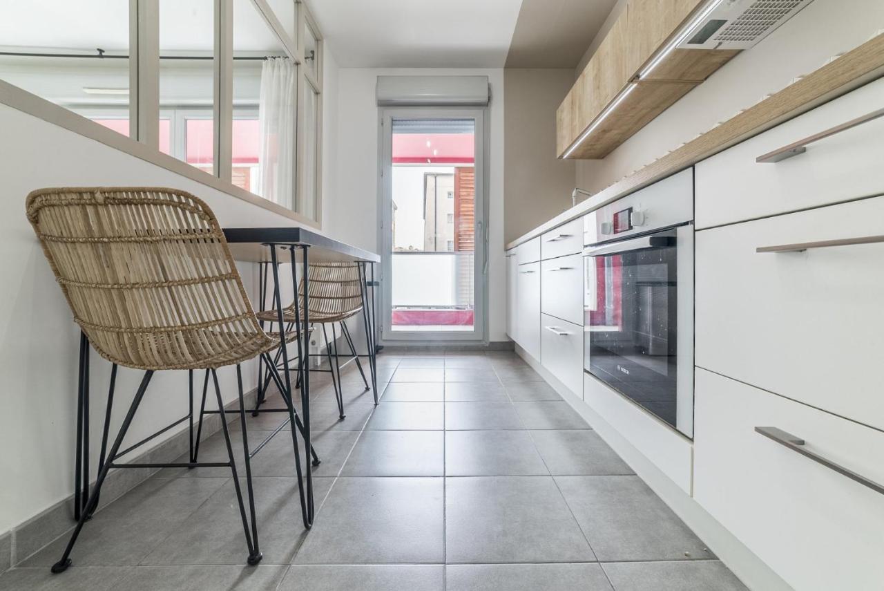 Apartamento Elegant T3 Au Panier Vieux Port Avec Terrasse Privee Et Parking Marsella Exterior foto